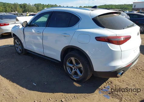 2021 Alfa Romeo Stelvio Rwd z USA, uszkodzony, nr VIN ZASPAJAN0M7D00380